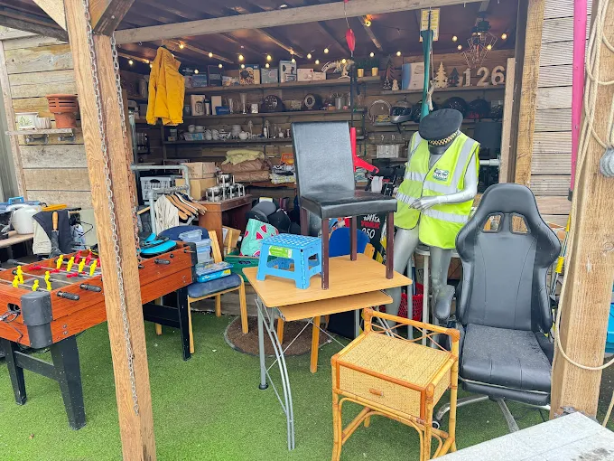 DYL Services - Reclamation Yard - Inside